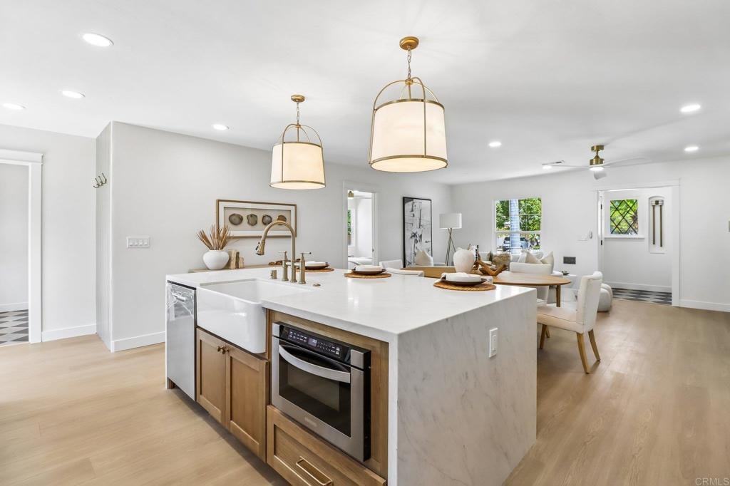 4985 Lucille Dr