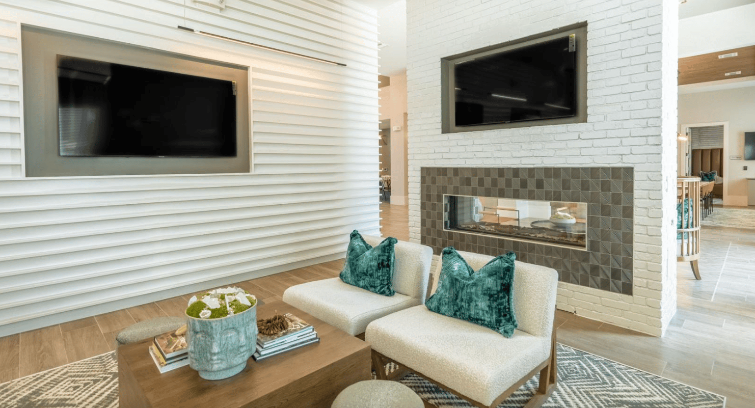 Look & Lease Today! Enjoy up to 14 Weeks Free!!