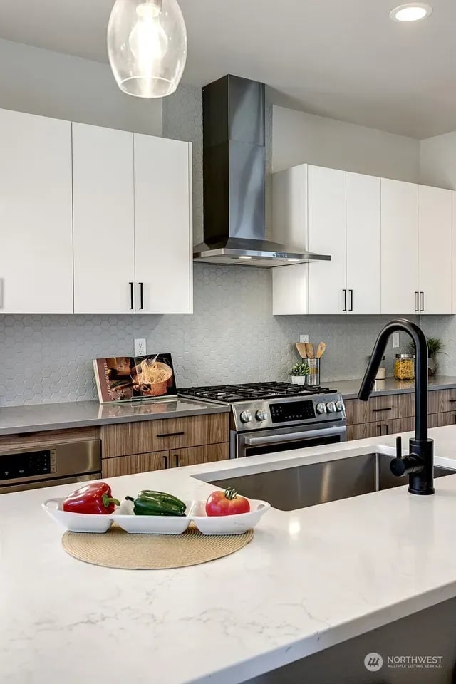 630 168th Place SW Unit: B2