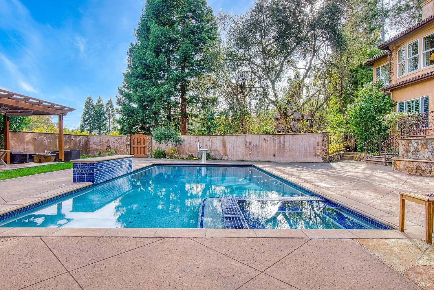 2703 Brush Creek Rd