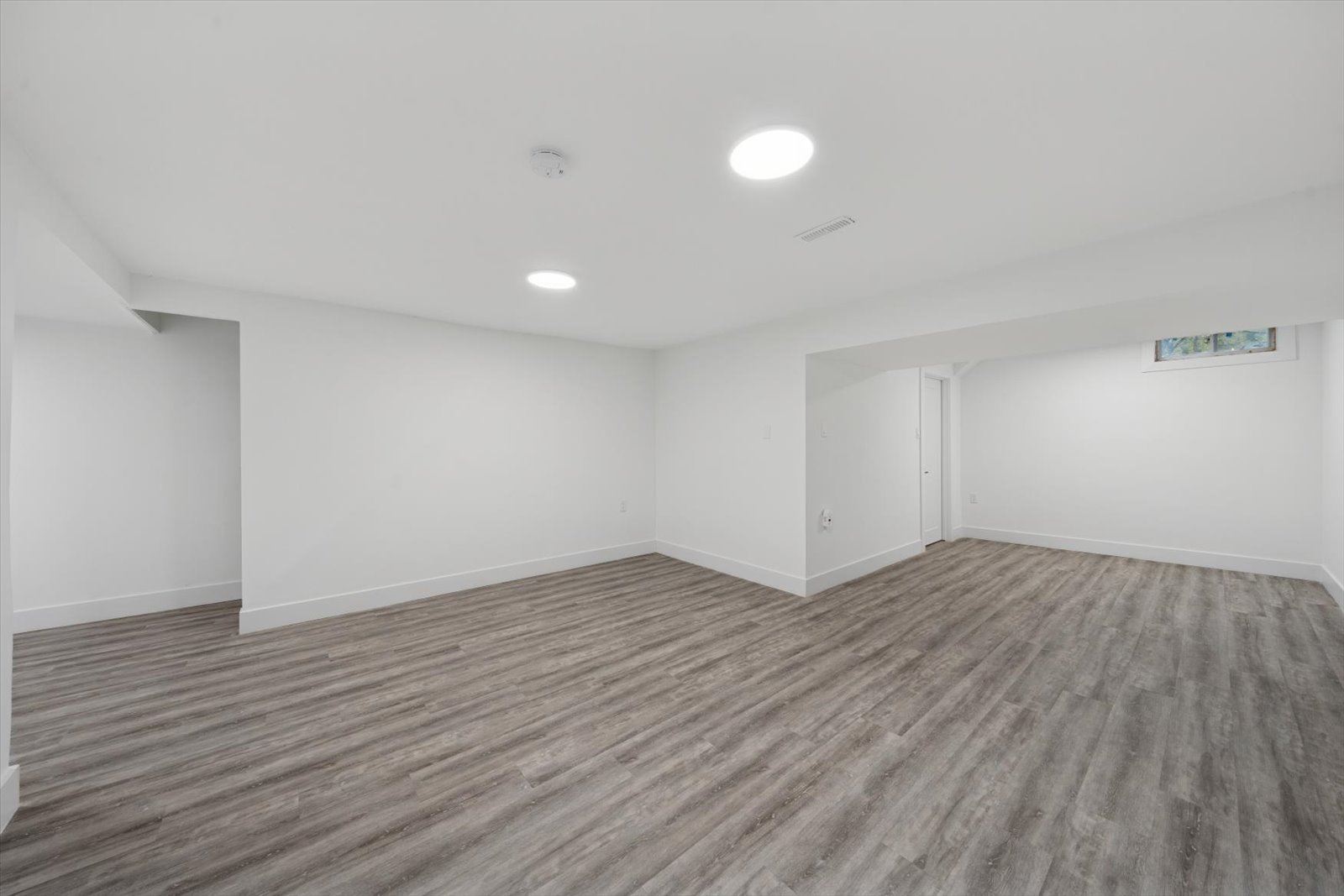 62 Pepperell Cres