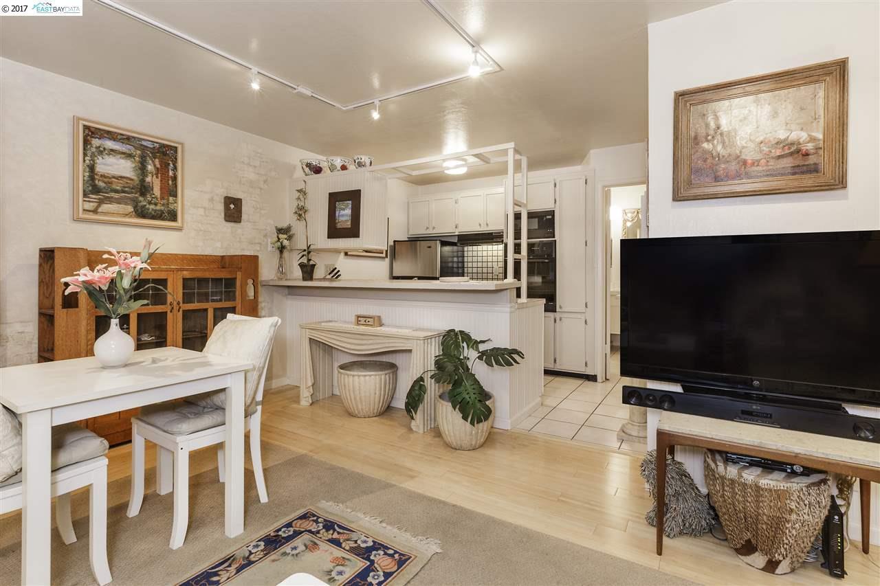 1428 Madison #202