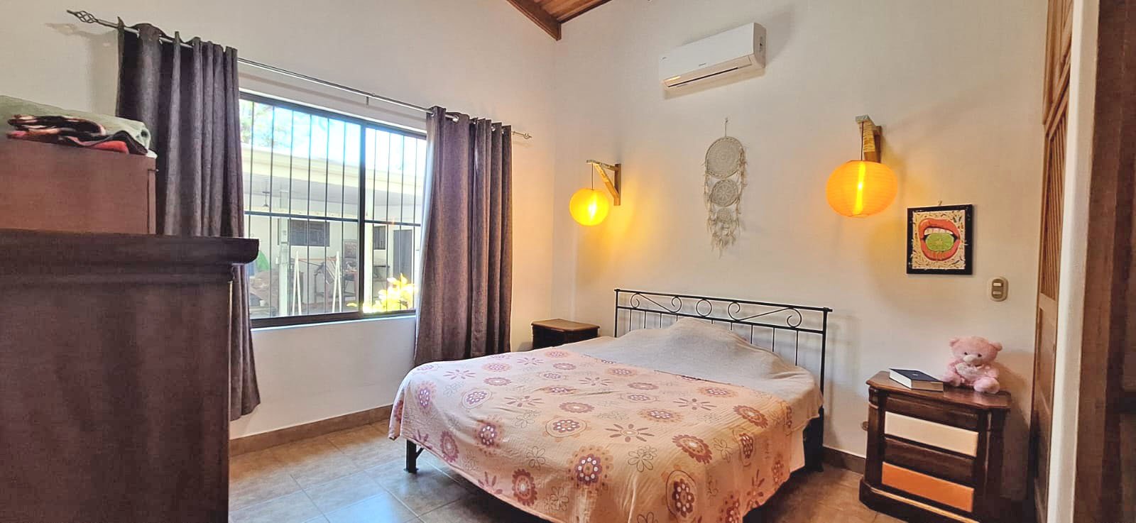 Villa Veneto | Private 3-Bedroom Home with Guest Studio on a Spacious Lot