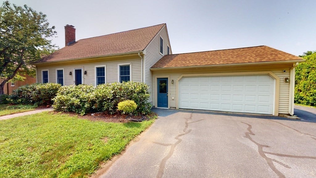 482 Turners Falls Rd