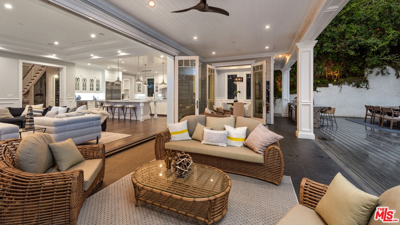 Luminor Heights, Laurel Canyon Blvd, 90046