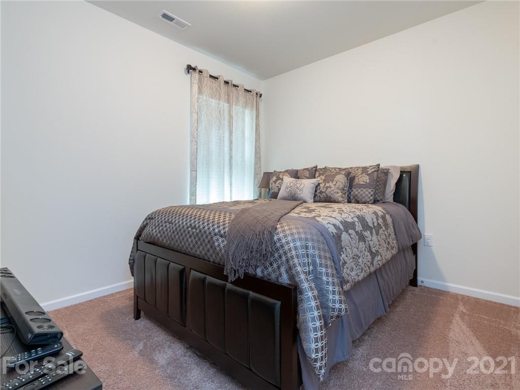 1223 Kent Downs Ave #62