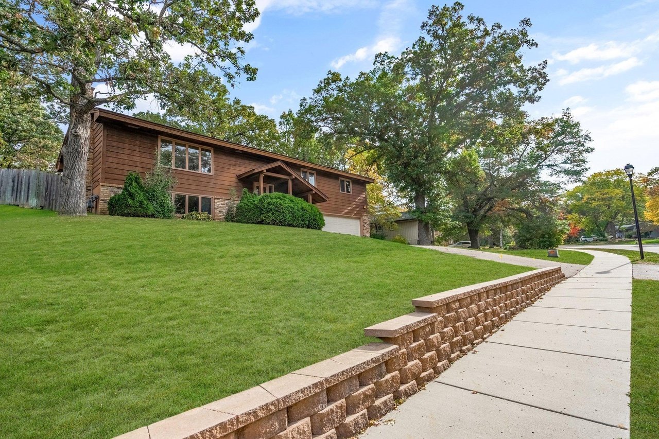 107 Belmont Rd