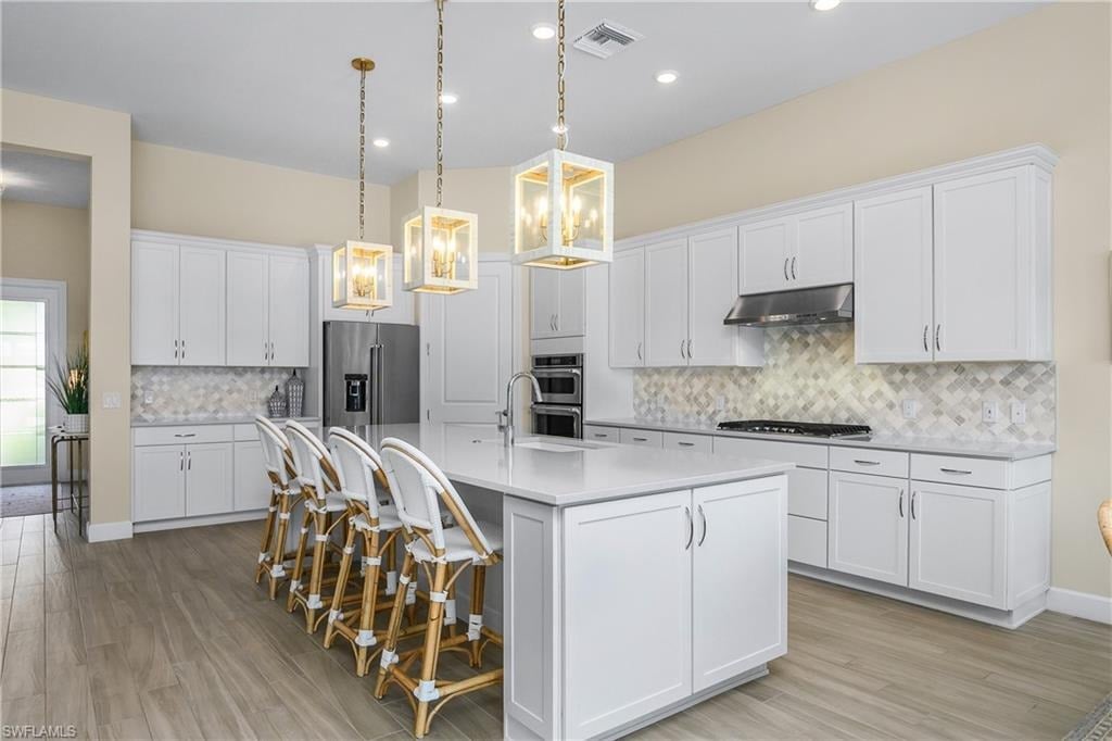 19053 Aqua Shore Dr
