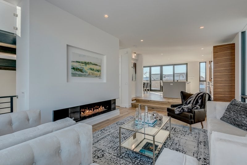 2620 West 25th Ave Jefferson Park