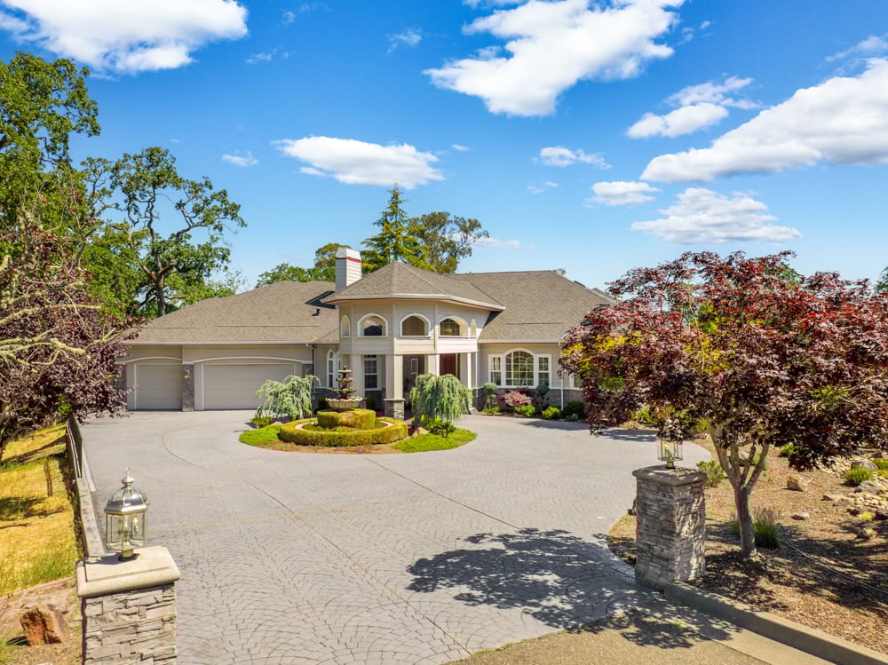 4588 Bennett Valley Rd