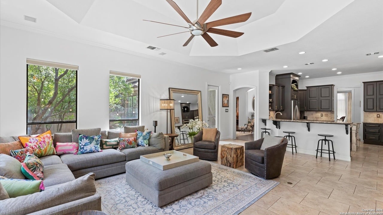 218 Post Oak Wy