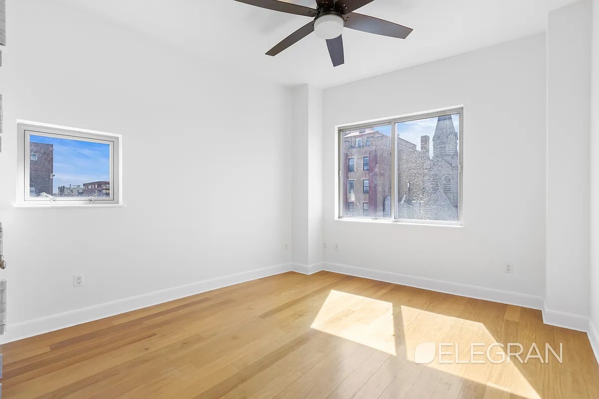 383 Carlton Ave #5E