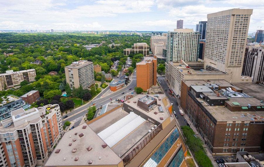 1 Yorkville Avenue 3109