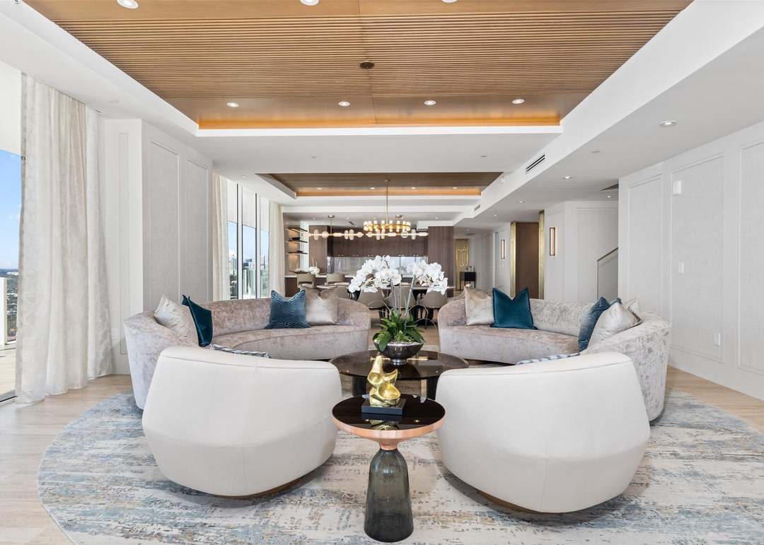 525 N Fort Lauderdale Beach Blvd #2201