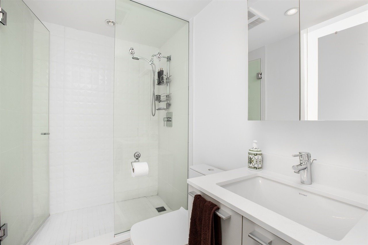 2220 Kingsway, #608