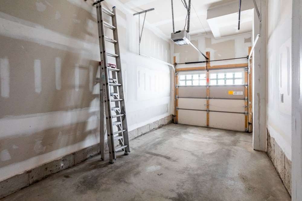 2 bedroom stacked townhouse in Oakville's Uptown Core