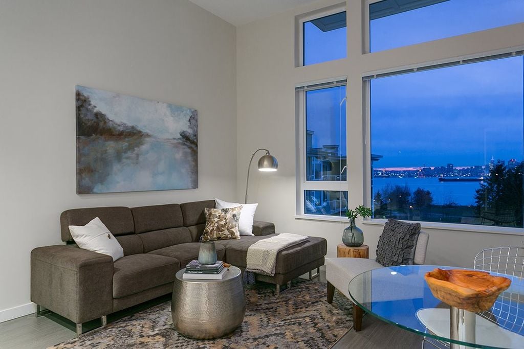 255 W 1st St, #502