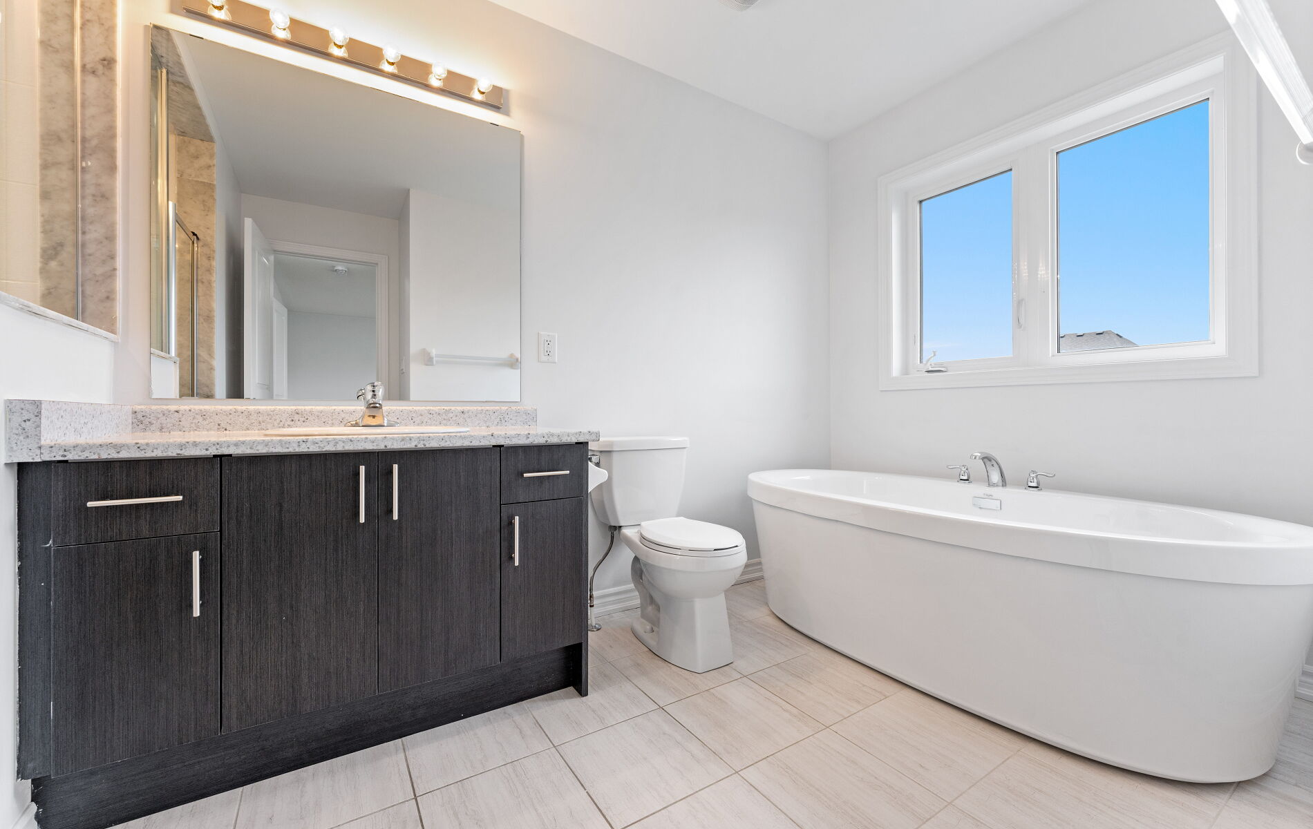 1206 Corby Way