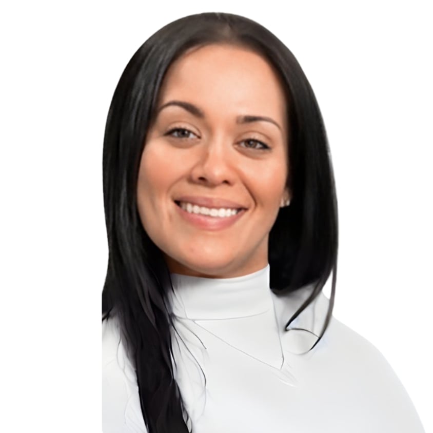 Kristina Baez 	Springfield, NJ Real Estate Agent Headshot