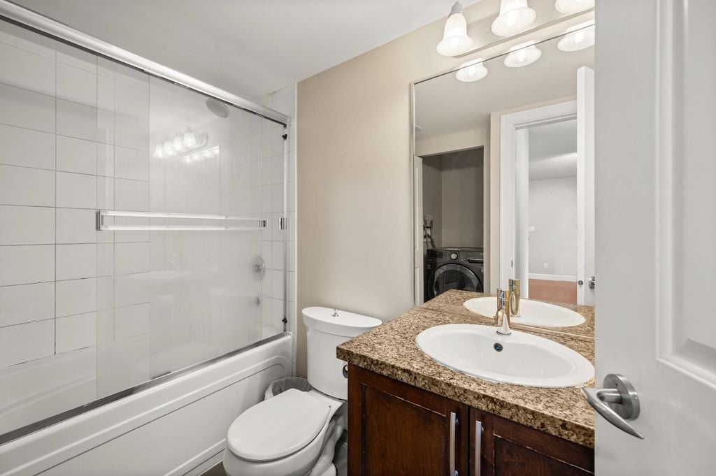 3811 Hastings St, #305