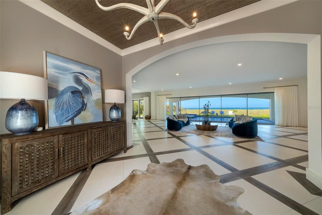 100 Beach Ave, Anna Maria