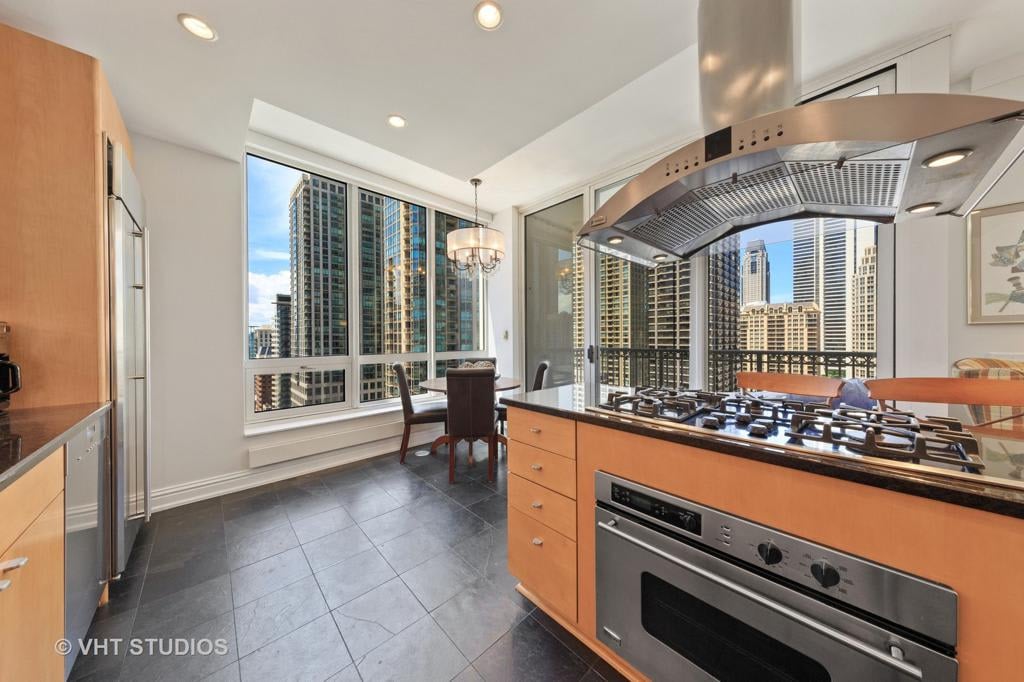 55 E Erie St #1901