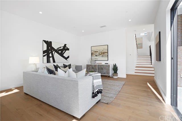 417 Holmwood, Newport Beach