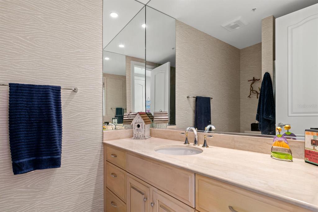 1111 RITZ CARLTON DRIVE Unit: 1701