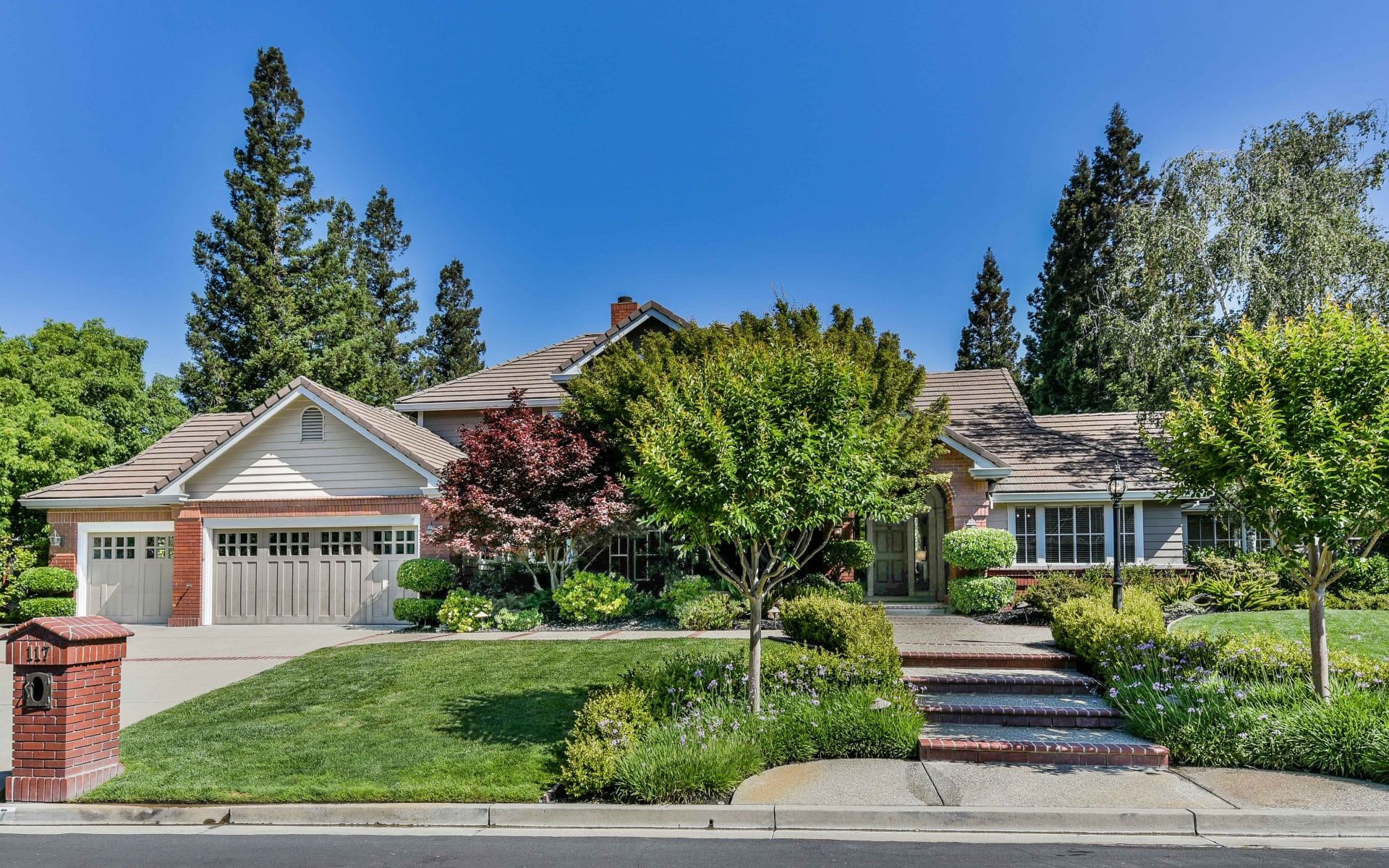 117 Warwick Ct