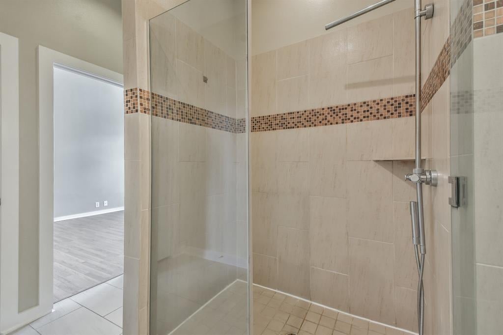 806 Jackson Hill Street Unit: 201
