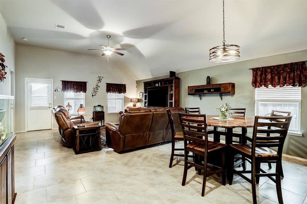 23811 Rivage Ridge