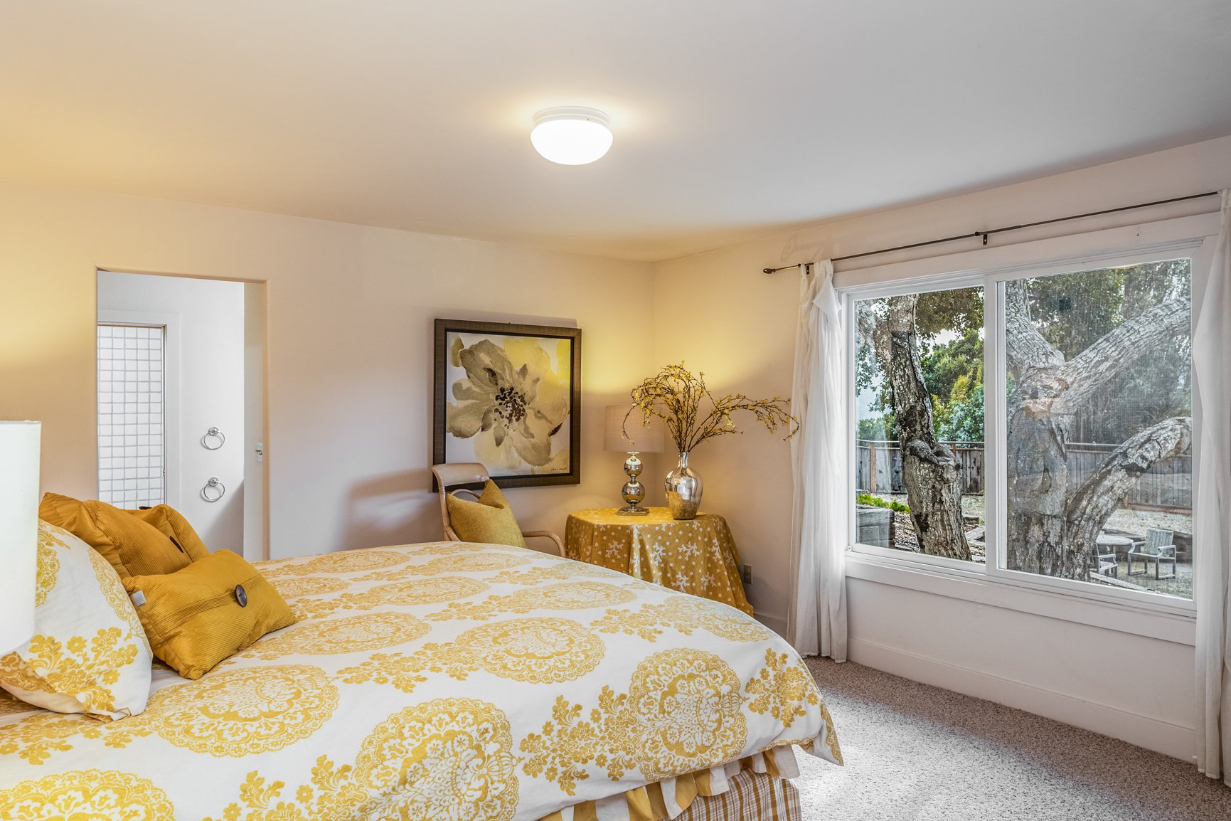 25460 Loma Robles