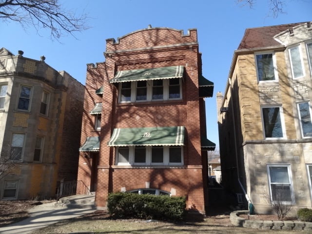 5524 W Berteau Ave