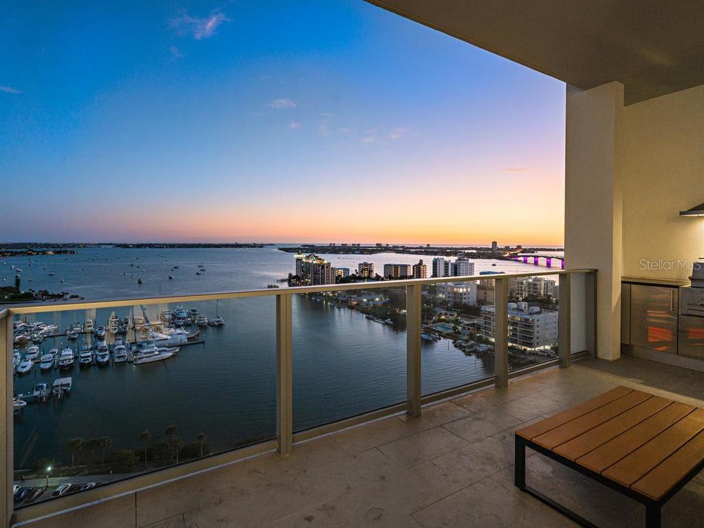 Vue Sarasota Bay Unit 1806