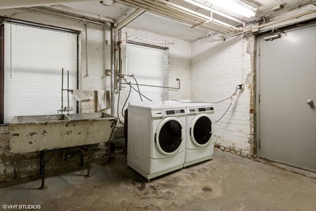 518 W Wrightwood #2W