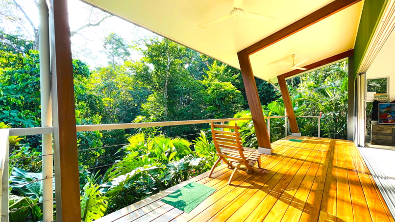 Riverside Jungle House with Waterfall Views in Ojochal, Costa Rica
