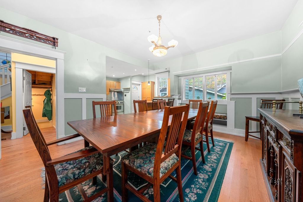 49 W 7th Ave, #3447
