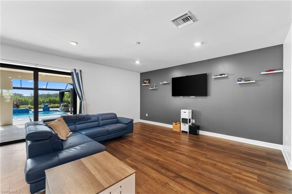 19001 Aqua Shore Dr