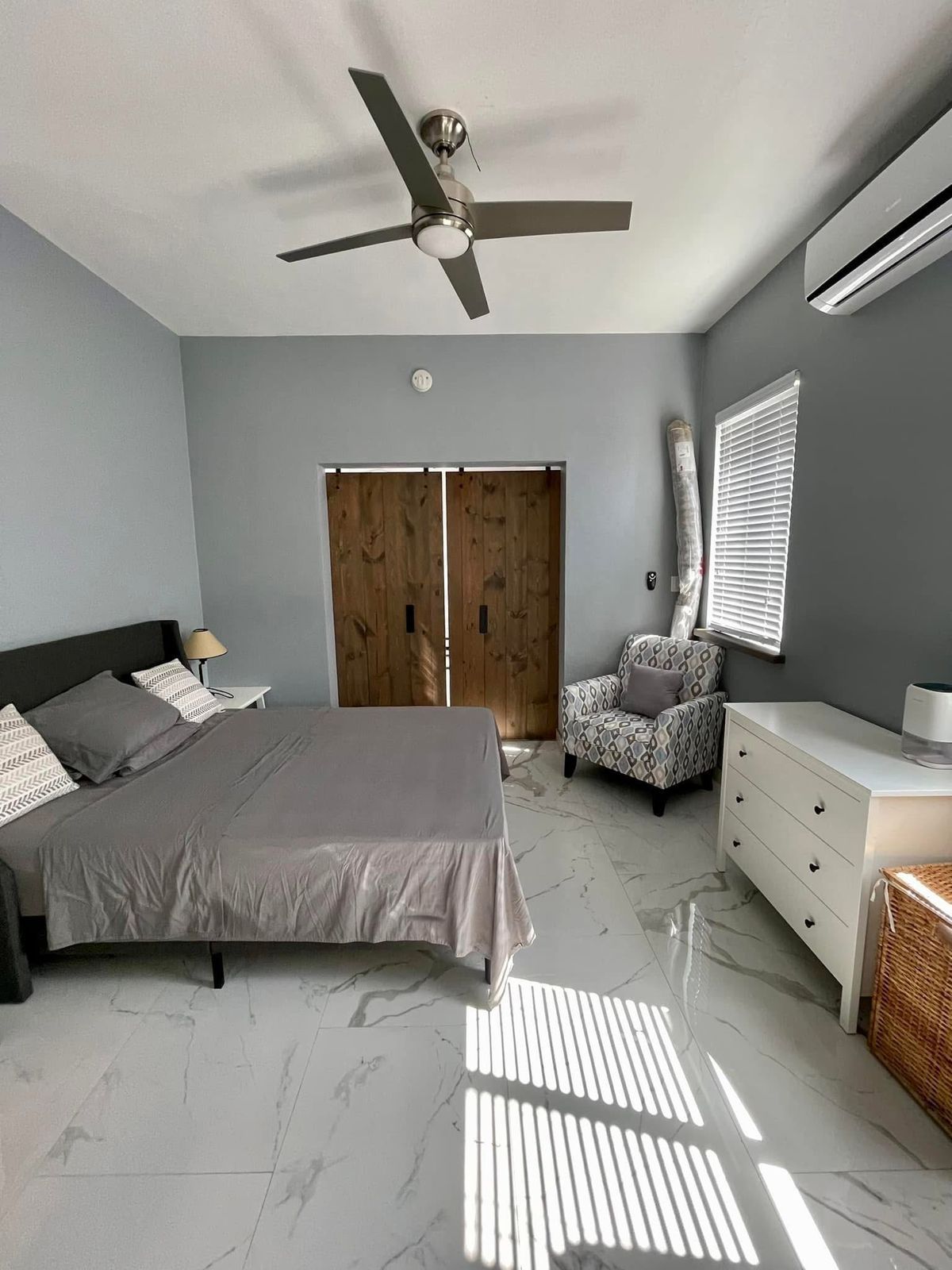 1097 Luck Hill 1 Bedroom Apartment