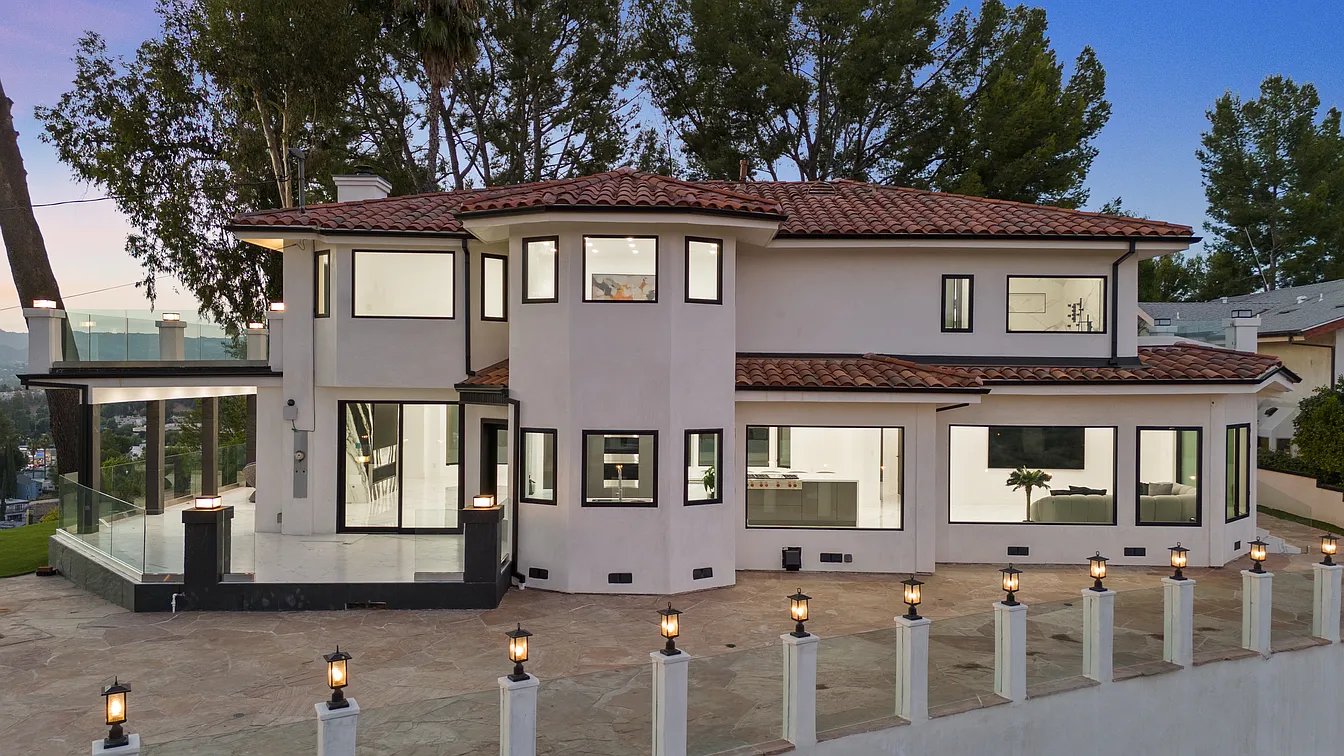5252 Darro Road