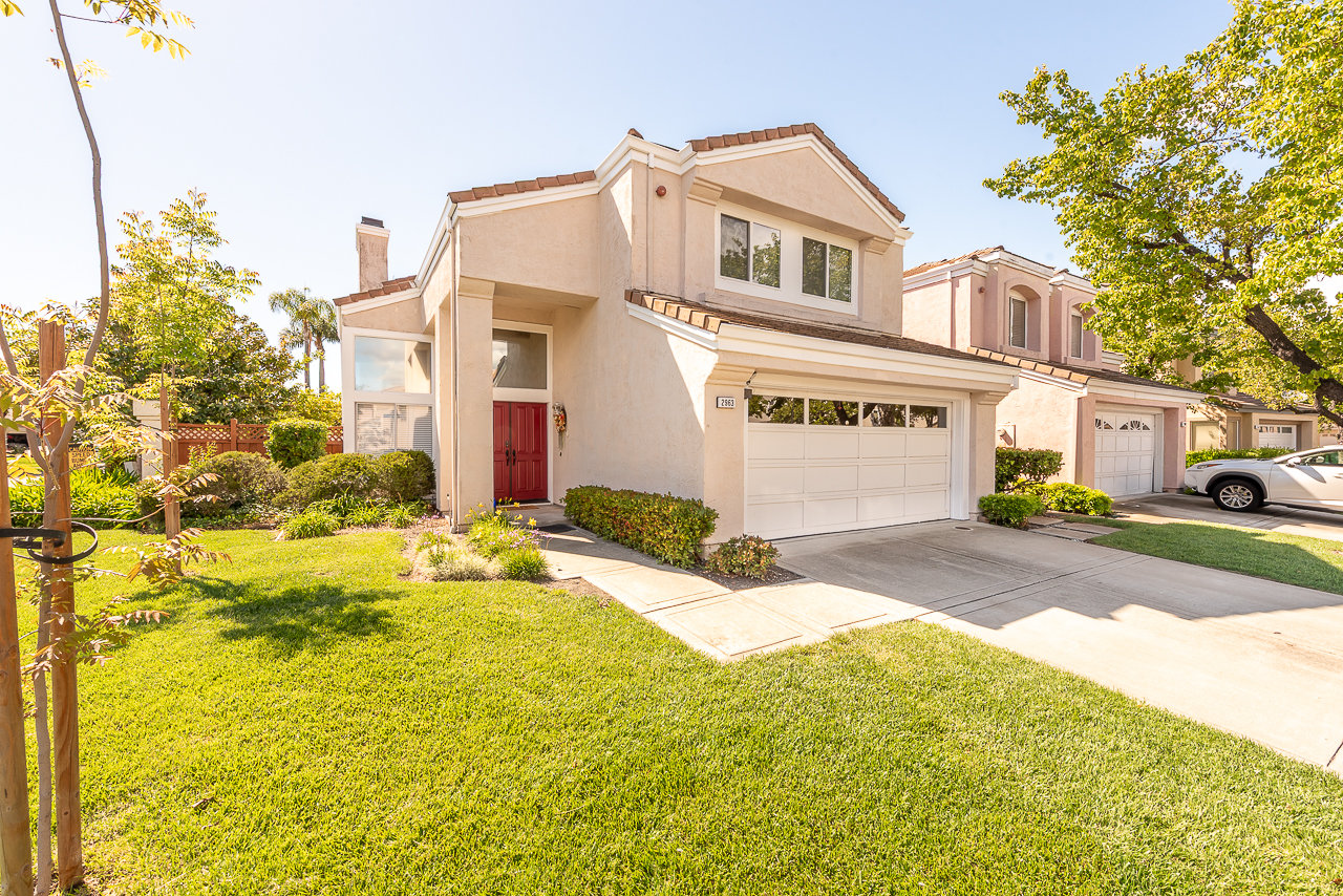 Meridien Court - Gated Community!