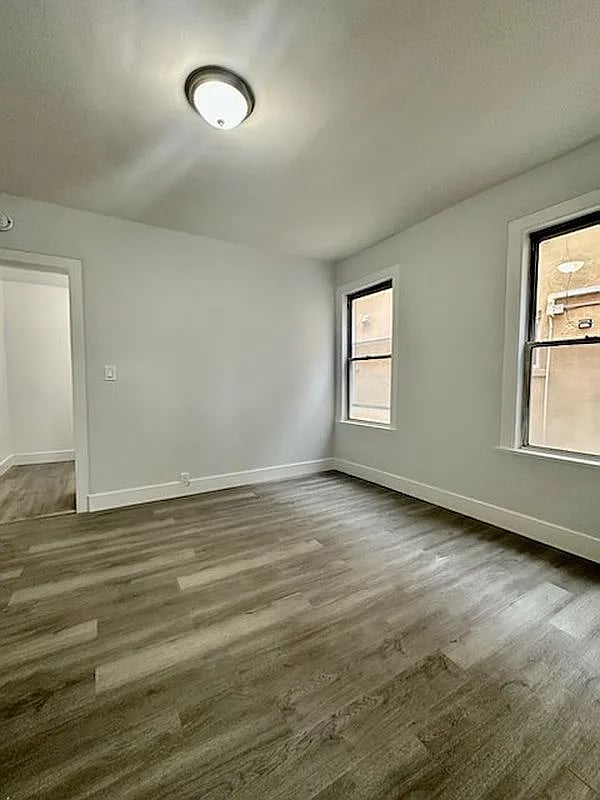 22-13 24th St #1