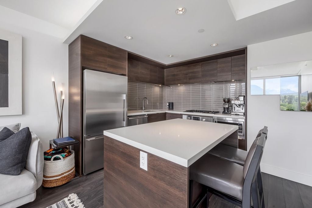 1550 Fern St, #1209