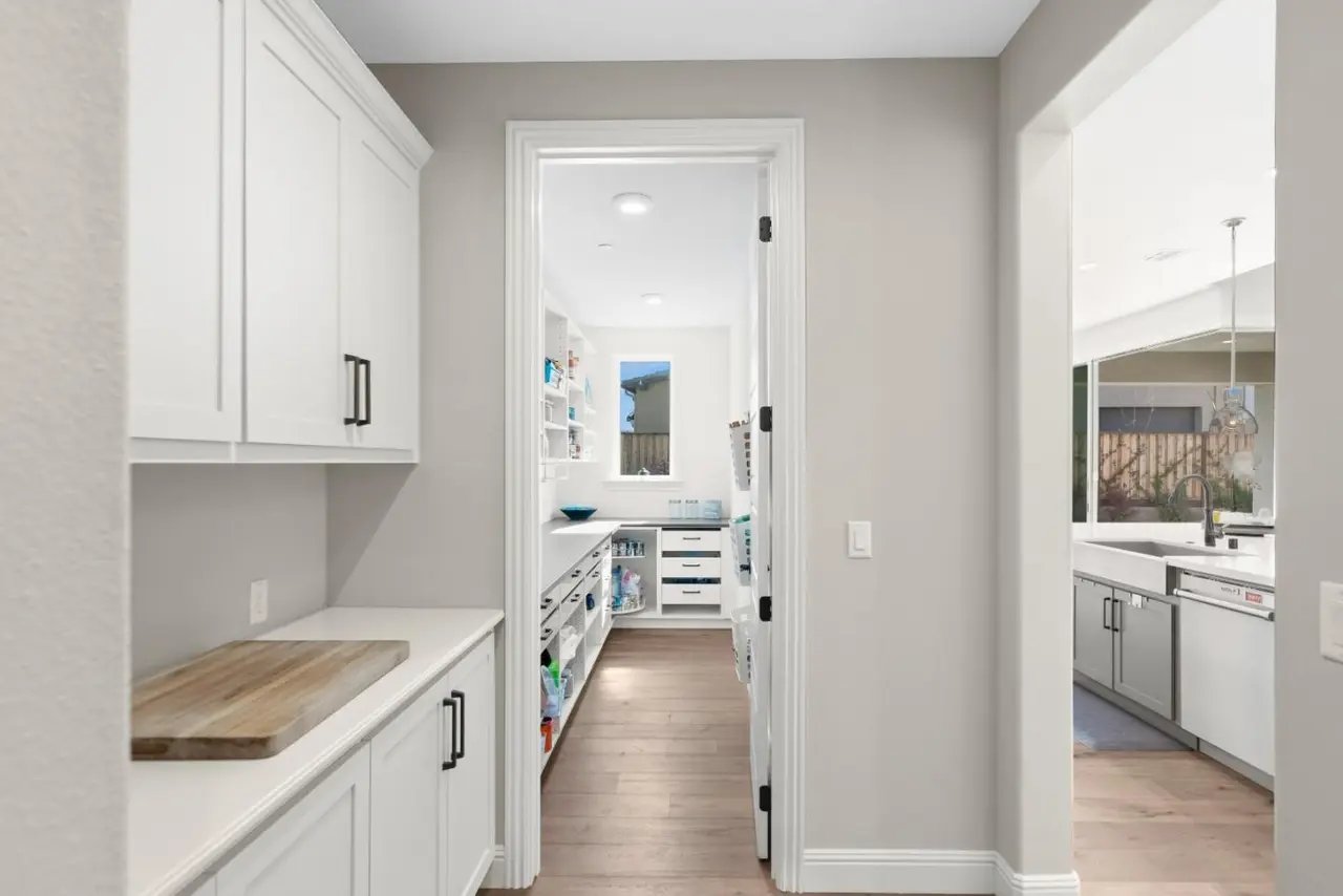 18600 Corte Arcangel