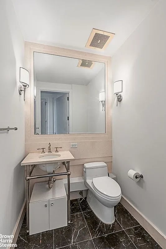 245 W 99th St, APT 27B - In Contract