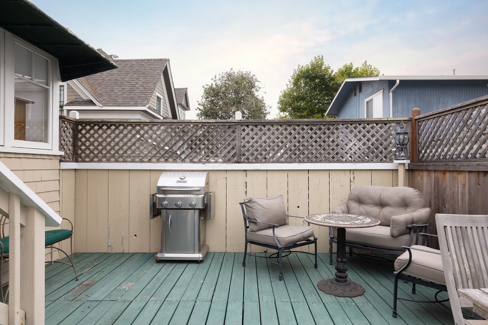 Delightful Pacific Grove Cottage - 405 Carmel Ave