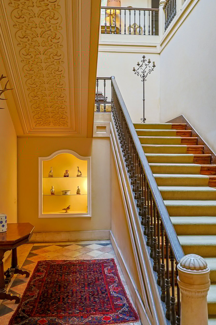 Quinta do Relógio: Historic 19th-Century Waterfront Palacete in Paço de Arcos, Oeiras