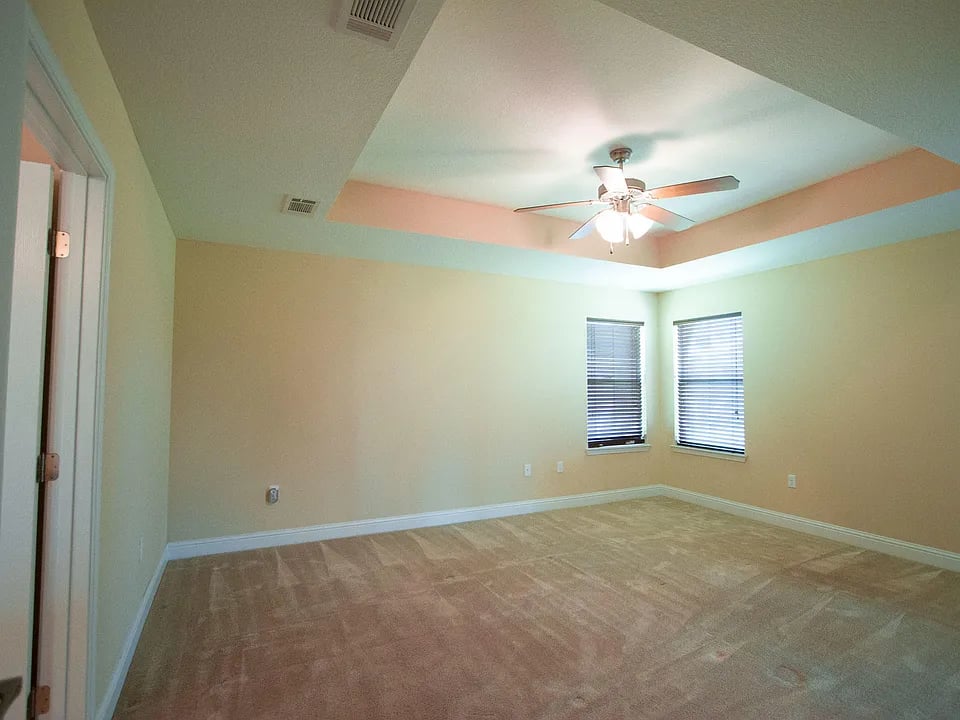3371 Citrine Cir
