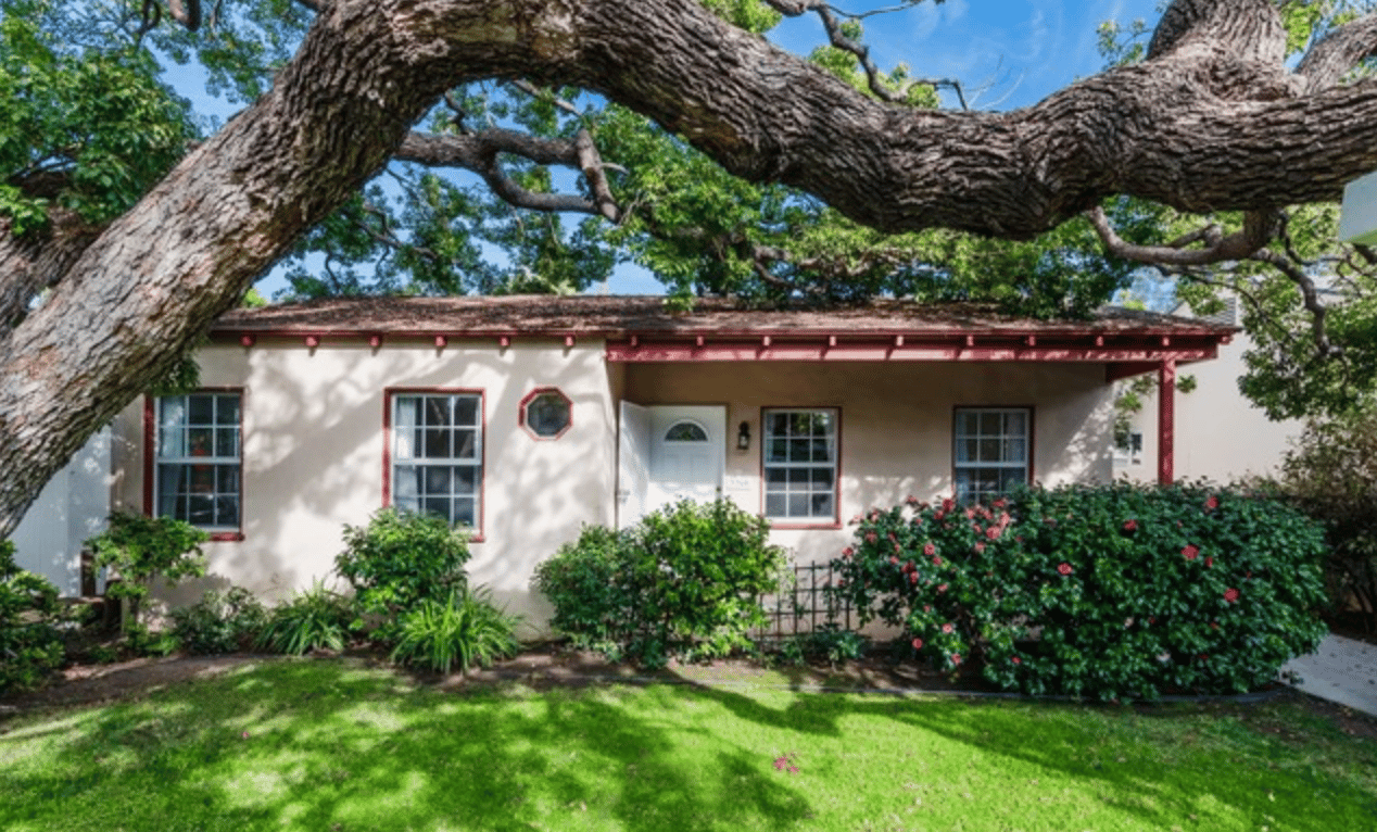 Charming Traditional in prime Mar Vista