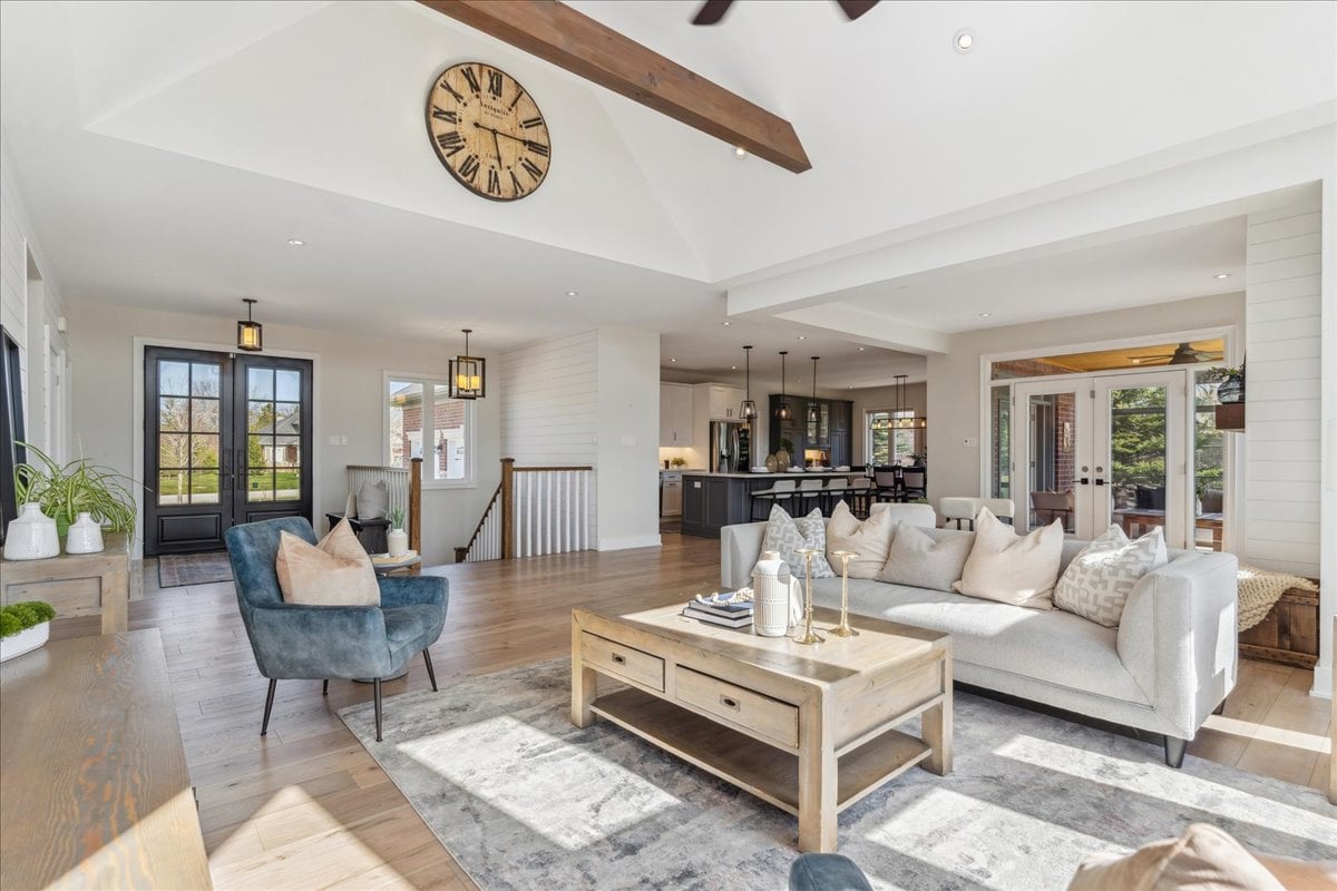 16 Goodwood St, Uxbridge